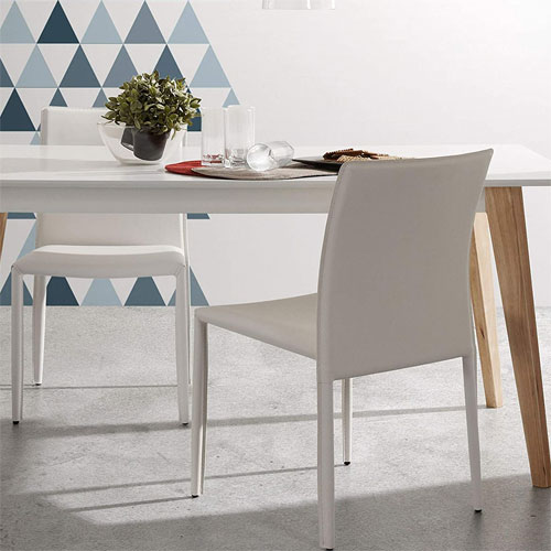 Silla tapizada moderna blanca Ura