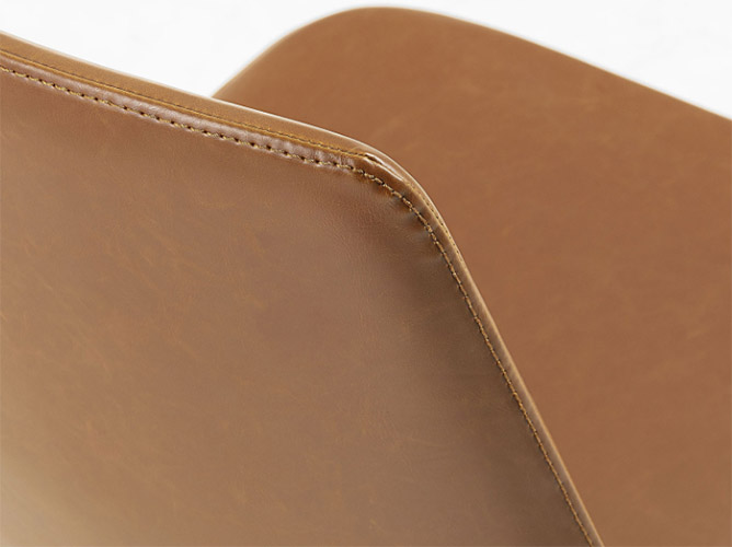 Silla marrón vintage Saz