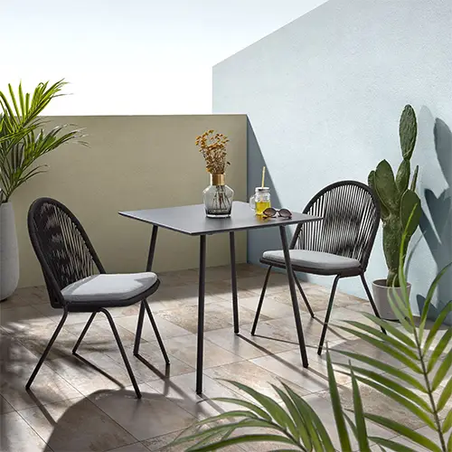 Silla de jardín negra Sader