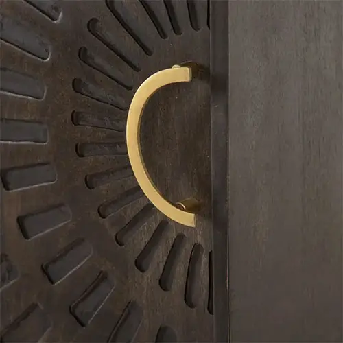 aparador madera oscura y dorado