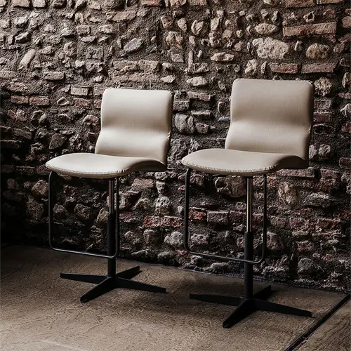 Taburete regulable tapizado Victor X Cattelan Italia