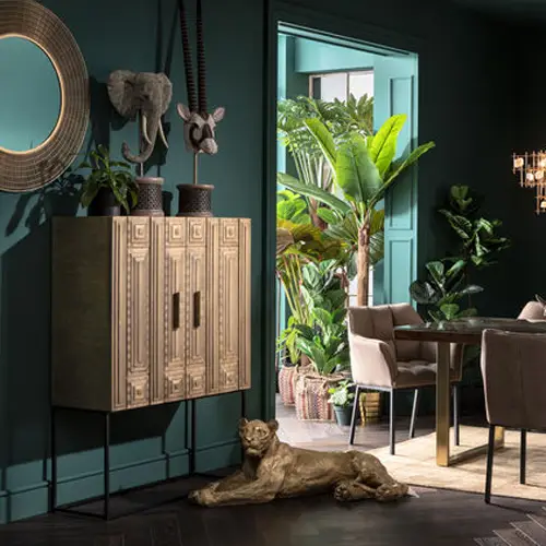 Mueble bar con relieve dorado Marrakech Kare