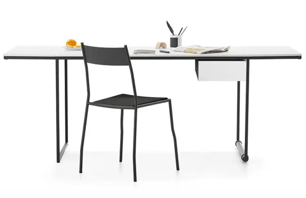 Mesa de escritorio de diseño Macis Opinion Ciatti