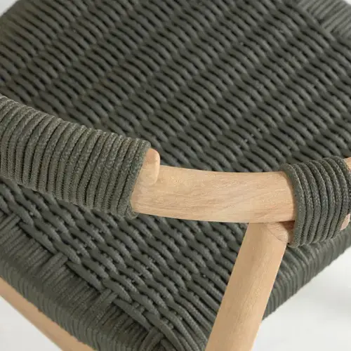 Silla Majela madera maciza eucalipto acabado roble verde