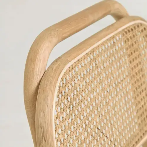 Silla Doriane madera poliéster acabado natural