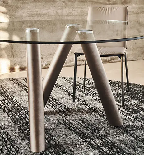 Mesa de comedor Ray Cattelan