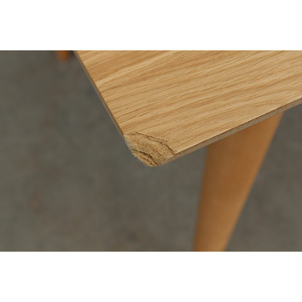 Mesa de comedor extensible nórdica de 140 Vecare Lig.defectos