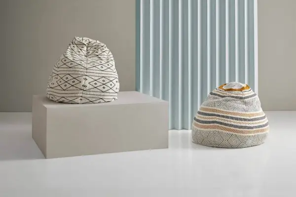 Puff pera estampado Nest
