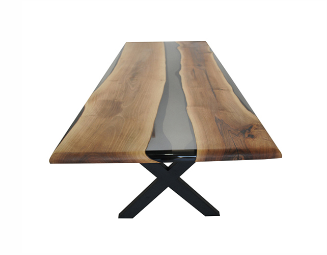 Mesa de comedor nogal macizo Trender