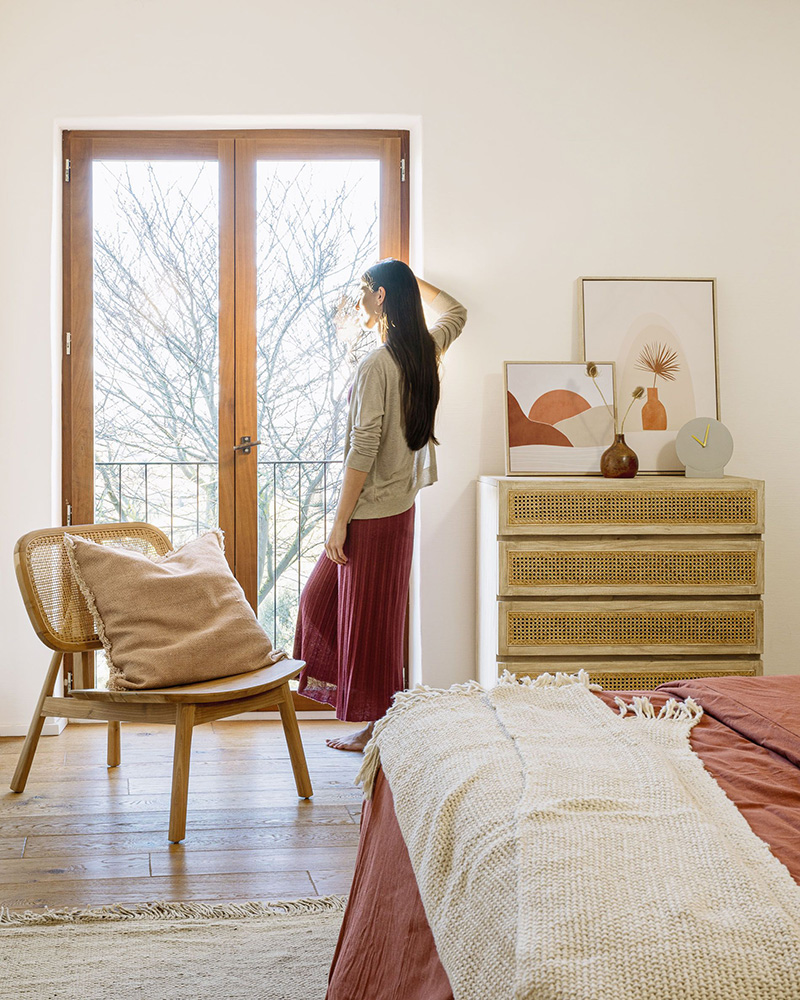 Cómoda Rexit madera maciza mindi 5 cajones