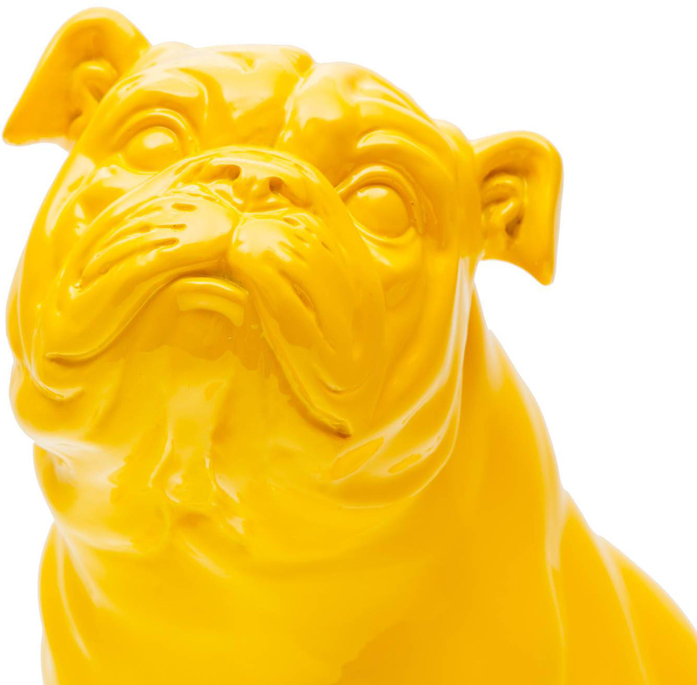 NAUNET Bulldog amarillo sentado