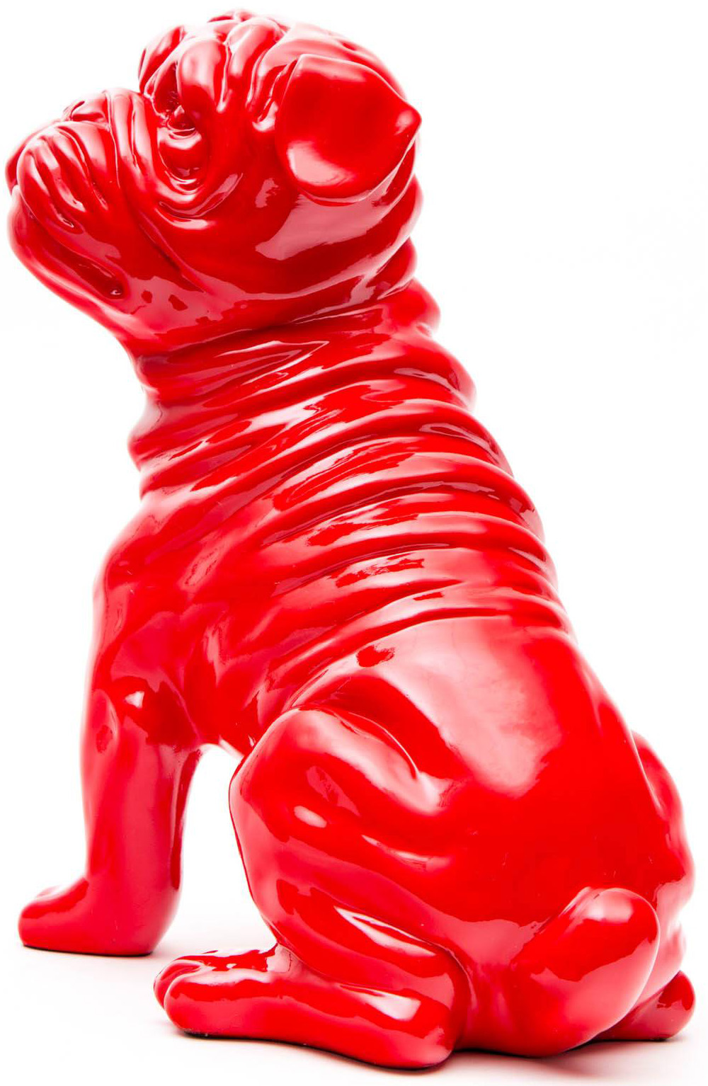 SKADI Bulldog rojo sentado
