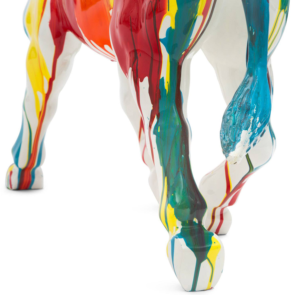 Caballo multicolor de poliresina