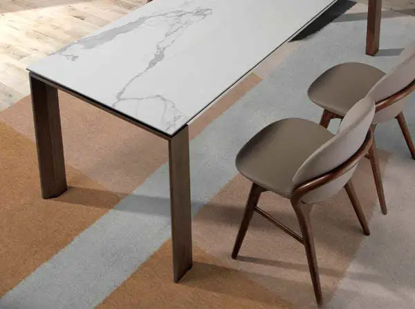 Silla moderna tapizada Gioia