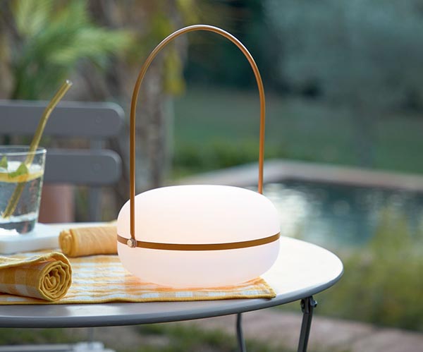 Lámpara de mesa Tea exterior Mostaza