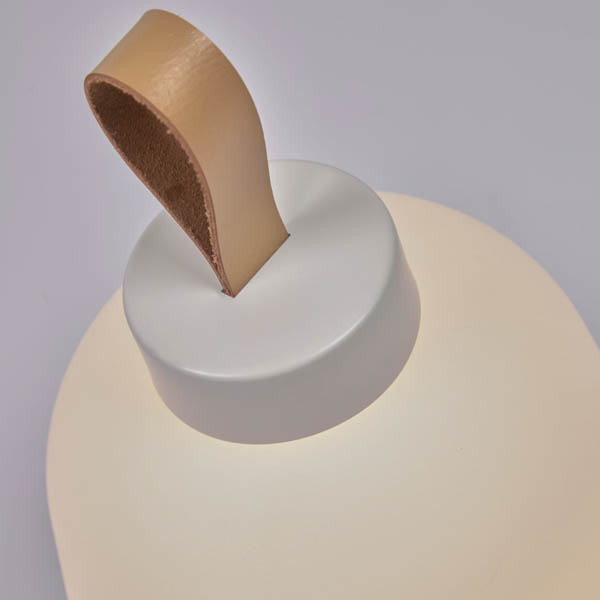 Lámpara de mesa Udiya exterior portátil