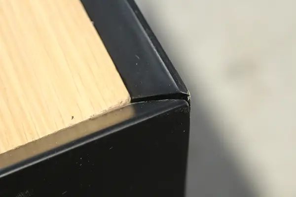 Mesa de tv de diseño Arista roble salvaje lig.defectos