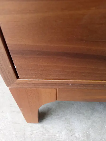 Mesita de noche nogal industrial Loft Natur Lig.defectos