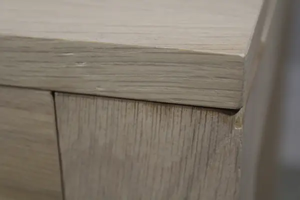 Mesa de comedor roble blanqueado fija nórdica Sapporo Lig.defectos