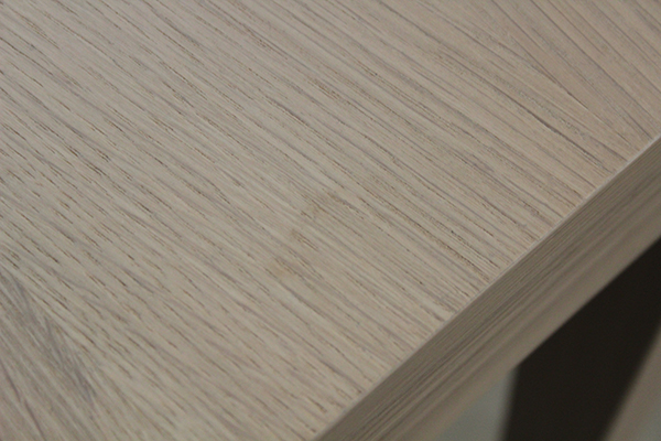 Mesa de comedor roble blanqueado fija nórdica Sapporo Lig.defectos