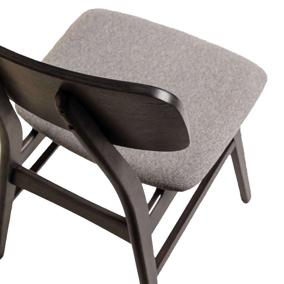 Silla de madera con fresno Selia