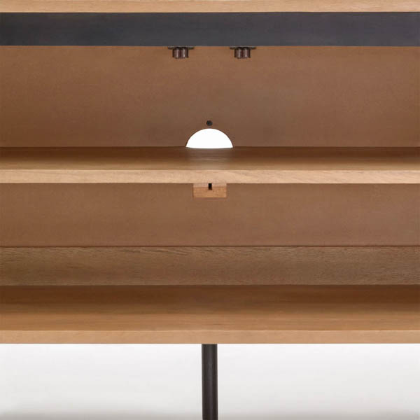 Mueble de Tv 4 puertas Licia