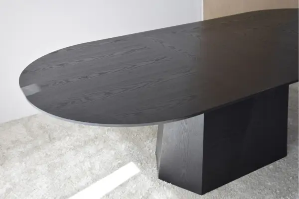 Mesa de comedor fresno natural Facetas