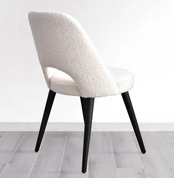 Silla en madera de haya tapizada Roldal