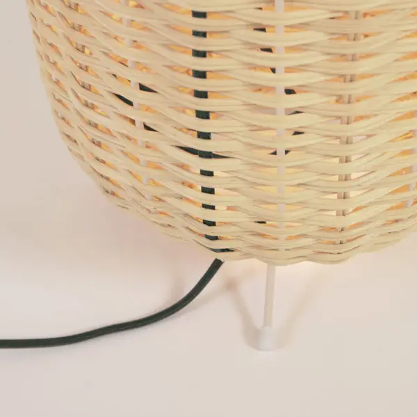 Lámpara de pie grande Lumisa Ratán