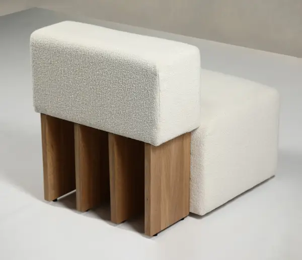 Sillón tapizado roble macizo diseño original Mew