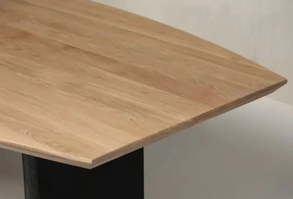Mesa de comedor roble macizo Wyda