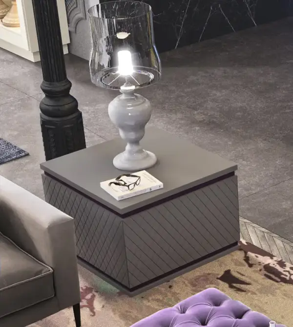 Mesa auxiliar baja de diseño Grace