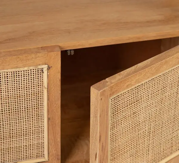 Aparador natural 4 puertas de madera de mango y ratán