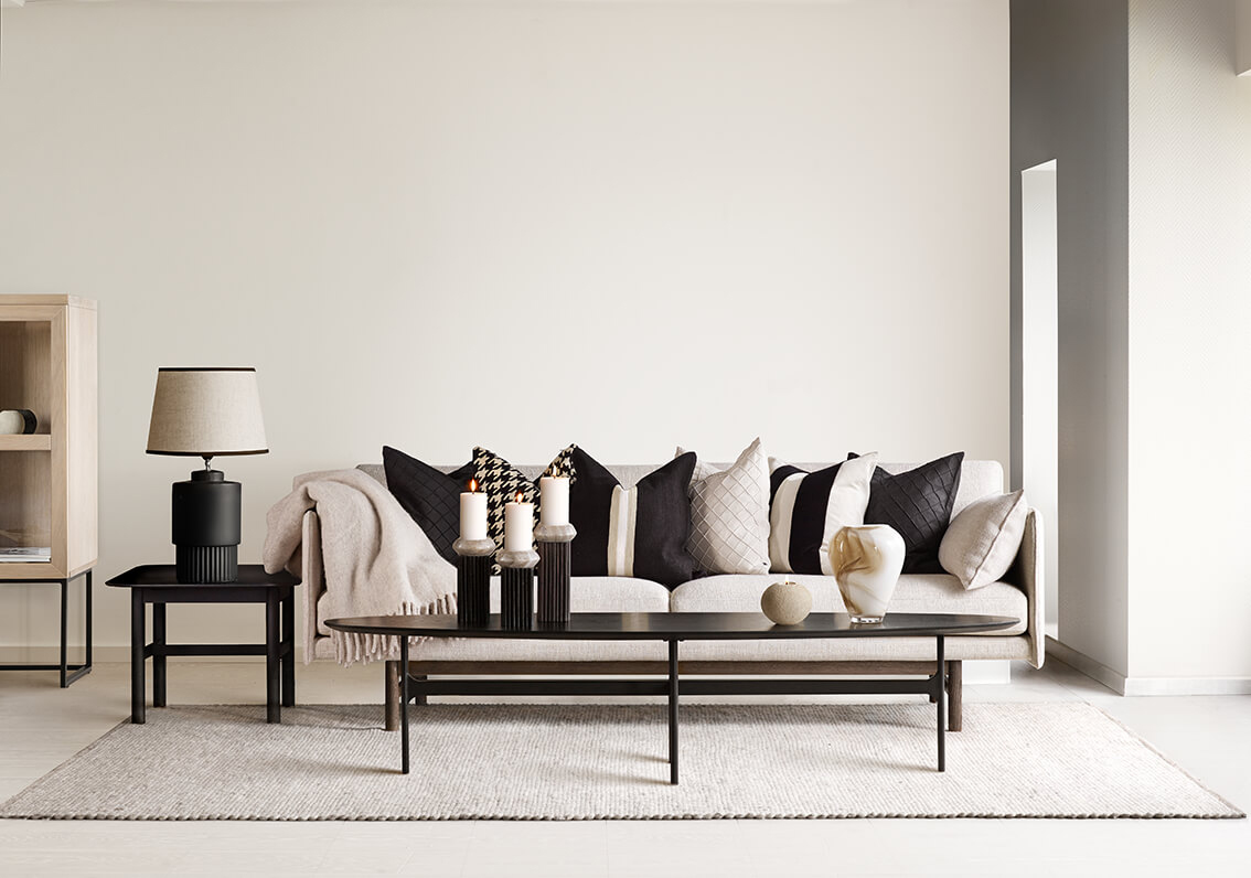 Mesa de centro oval roble negro Colton