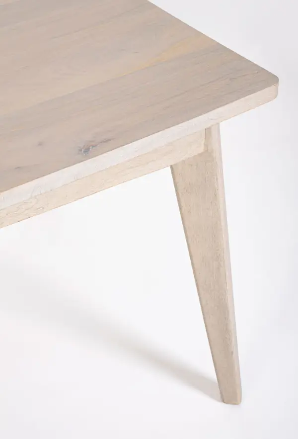 Mesa de comedor rectangular madera natural Sahana