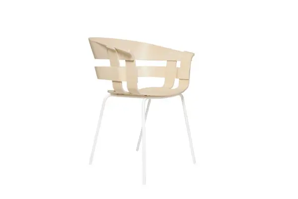 silla con patas cromadas wick