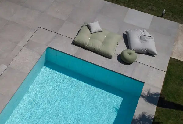 Cama de jardín Bali