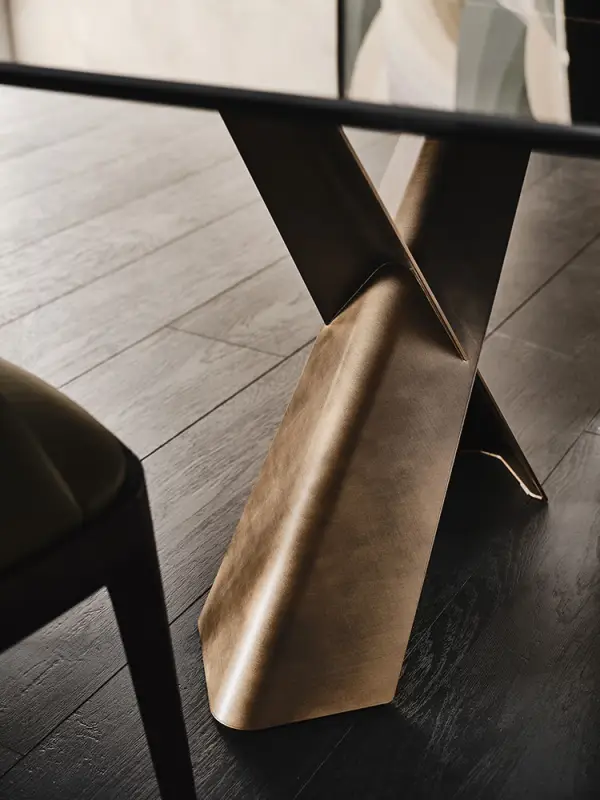 Mesa de comedor crystalart y brushed bronce Mad Max Cattelan