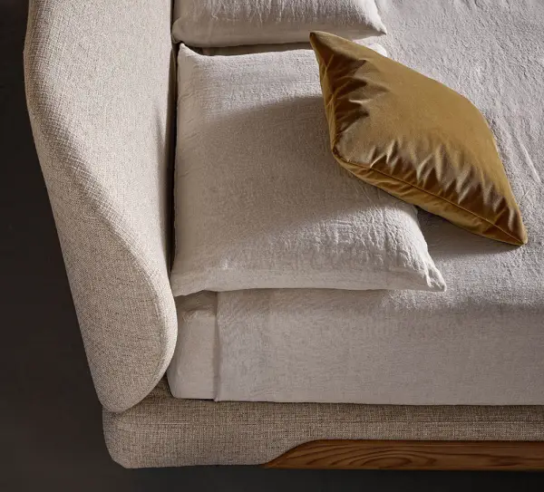 Cama tapizada de diseño Olos Bonaldo