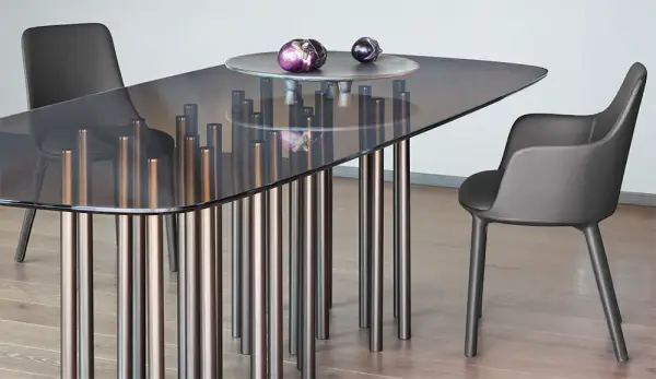Mesa de comedor esquinas redondeadas Mille Bonaldo