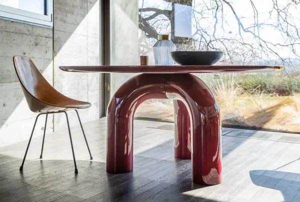 Mesa de comedor redonda Elephante by Mogg