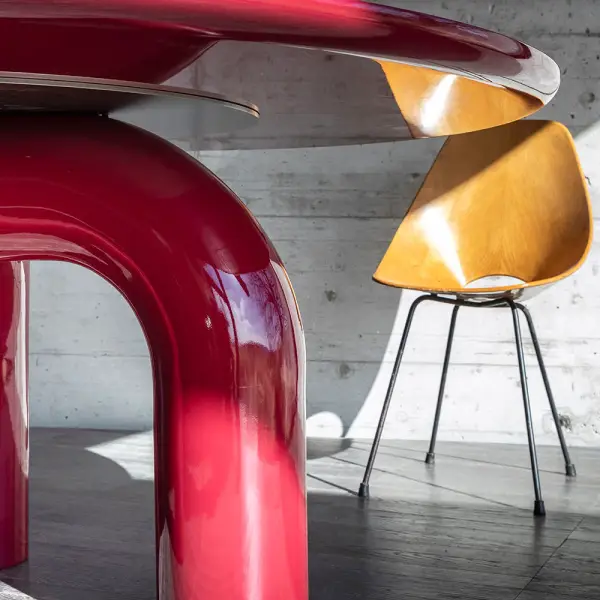 Mesa de comedor redonda Elephante by Mogg