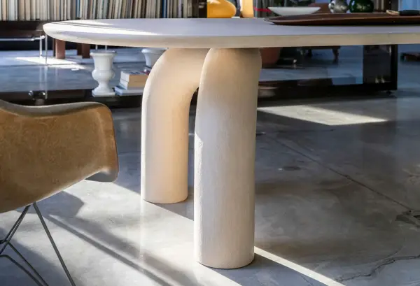 Mesa de comedor ovalada Elephante by Mogg