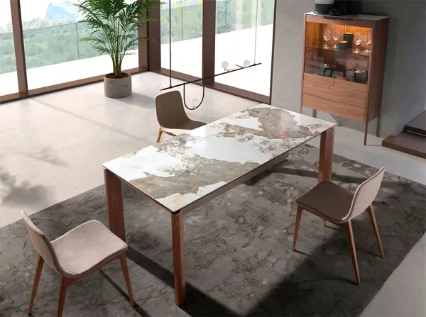 Mesa de comedor extensible porcelánico y nogal Songa