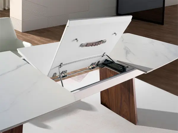 Mesa de comedor extensible porcelánico y nogal Joste