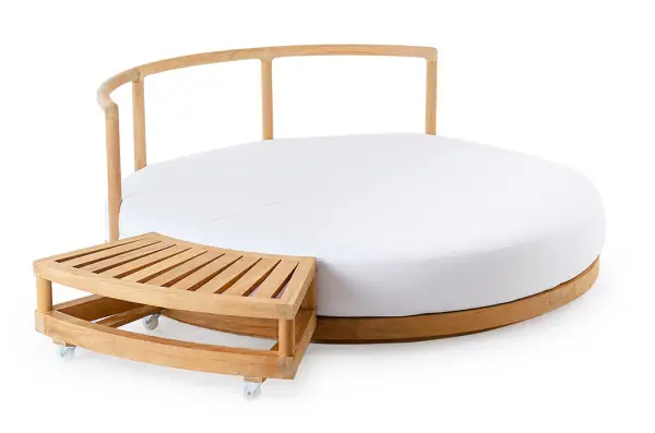Cama tapizada teca Pevero