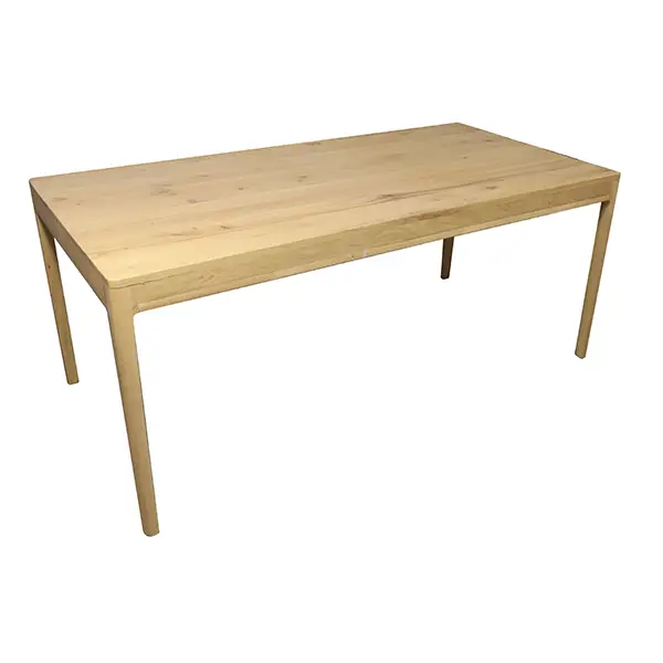 Mesa de comedor roble macizo Lig. defectos