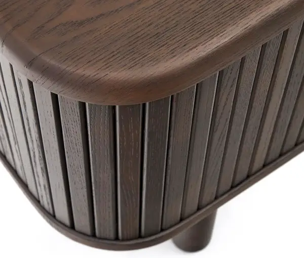Mesa de televisión pequeña fresno acabado oscuro Mailen Kave Home