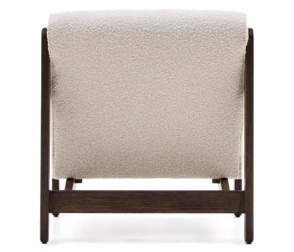 Butaca borreguito blanco y madera maciza Magira Kave Home