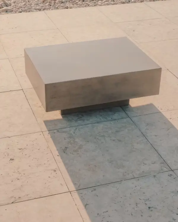 Mesa de centro Rustella de cemento